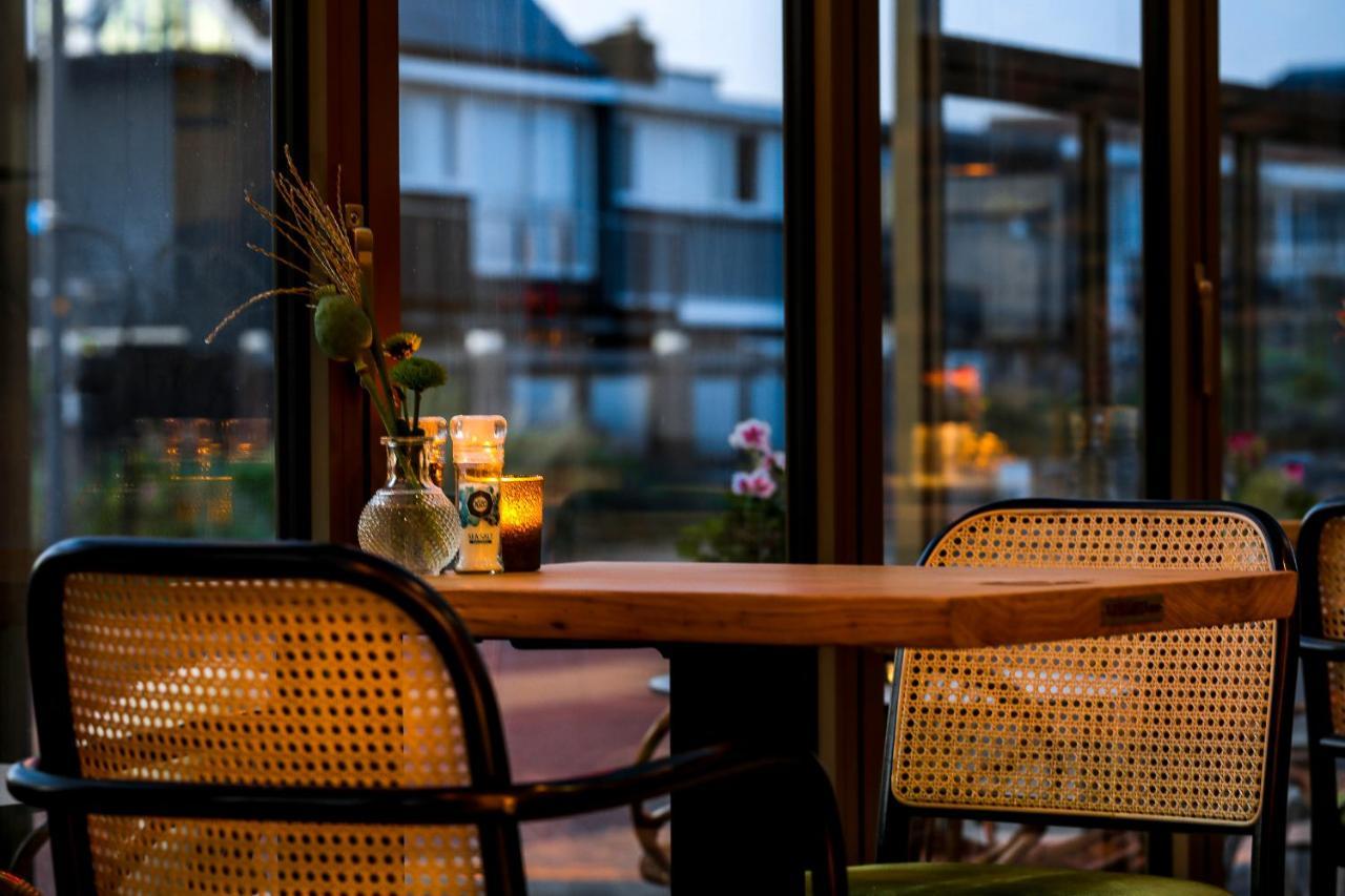 Hotel Victoria Bergen aan Zee Exterior photo