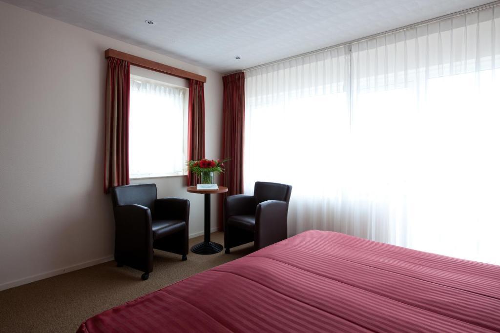 Hotel Victoria Bergen aan Zee Room photo